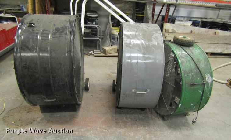 image for item EH9506 (3) barrel fans