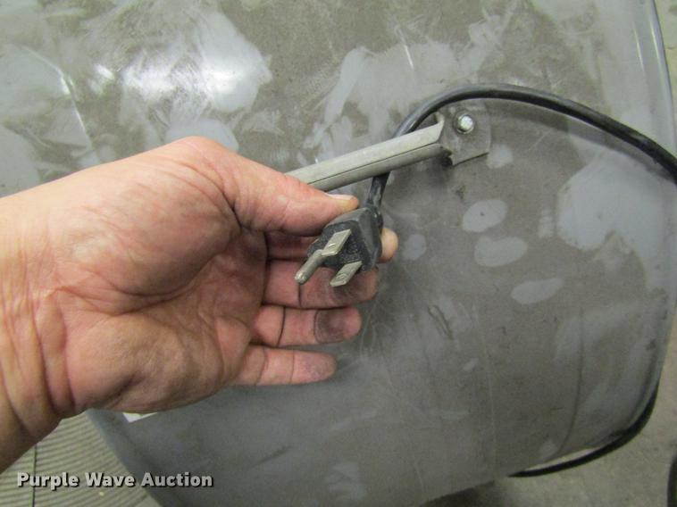 image for item EH9506 (3) barrel fans