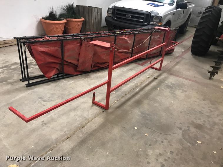 image for item G1981 Fol-Da-Tank