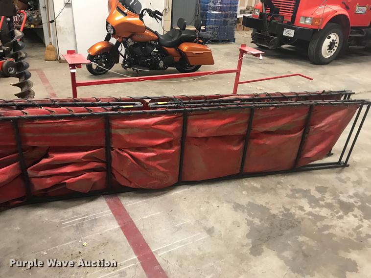 image for item G1981 Fol-Da-Tank