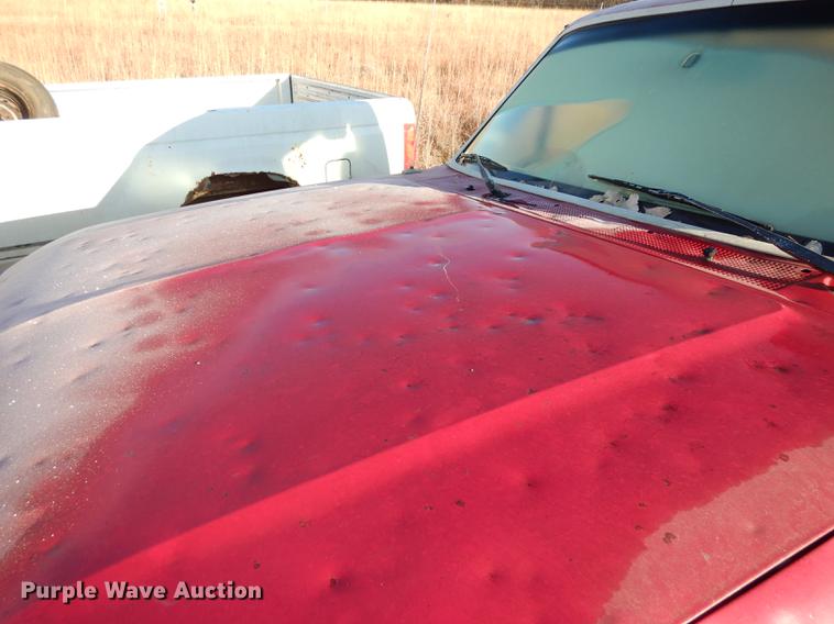 image for item J5544 1994 Ford F150 XL pickup truck