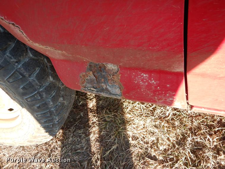 image for item J5544 1994 Ford F150 XL pickup truck