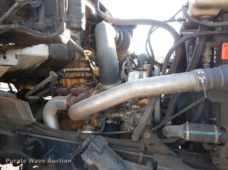 image for item J5564 2002 Sterling L8500 tree grapple truck