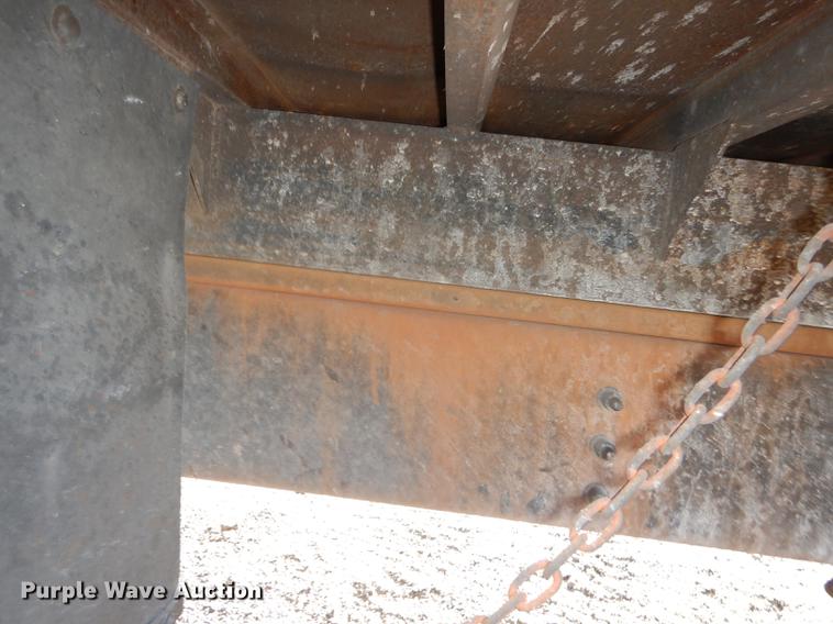 image for item J5564 2002 Sterling L8500 tree grapple truck