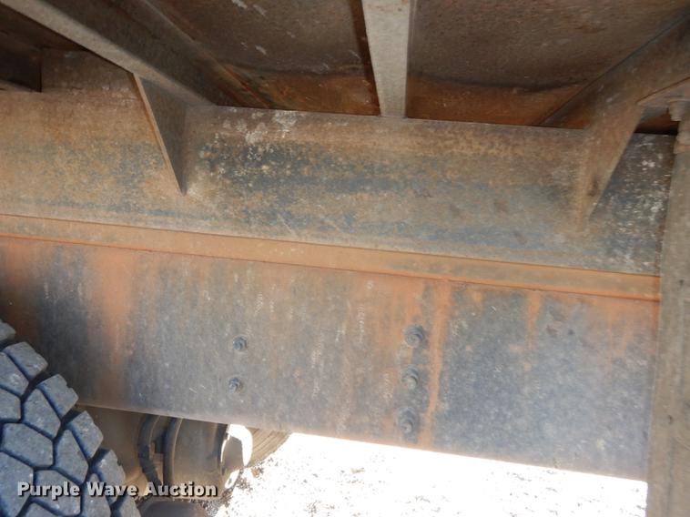 image for item J5564 2002 Sterling L8500 tree grapple truck