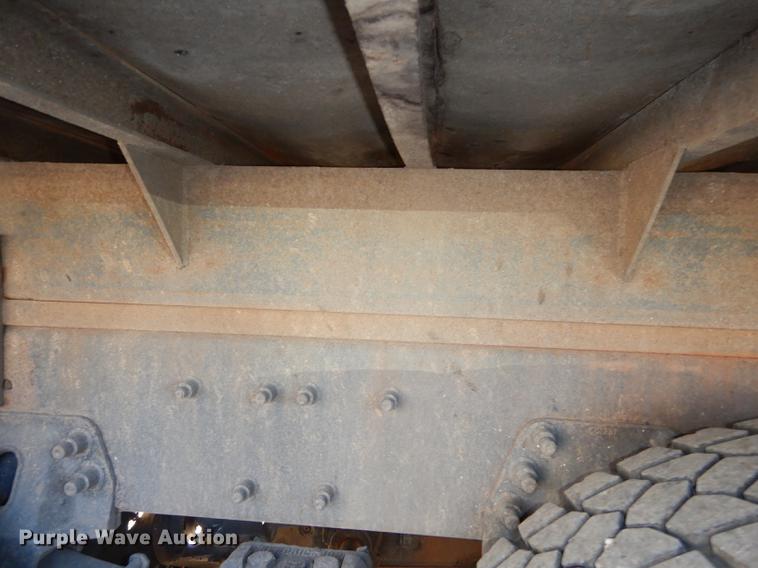 image for item J5564 2002 Sterling L8500 tree grapple truck