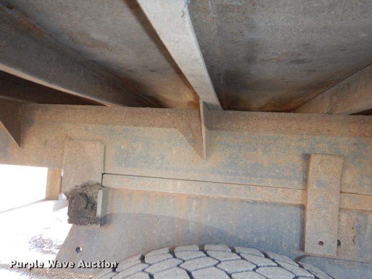 image for item J5564 2002 Sterling L8500 tree grapple truck