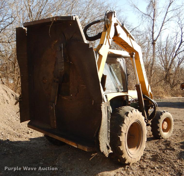 image for item J5580 John Deere 2755 tractor
