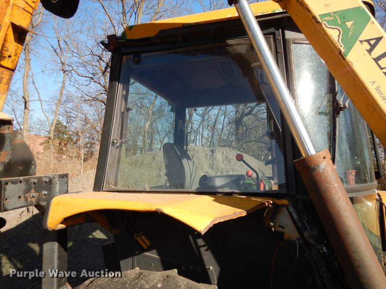 image for item J5580 John Deere 2755 tractor