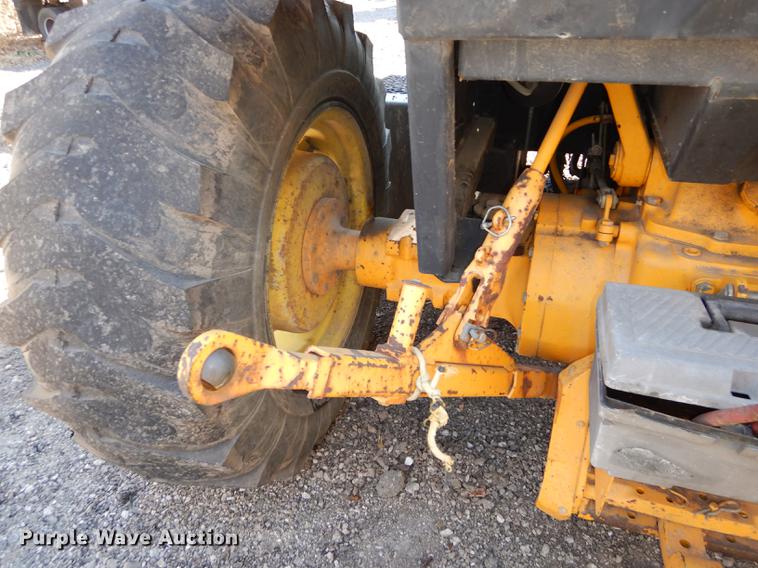 image for item J5580 John Deere 2755 tractor