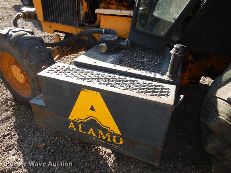 image for item J5580 John Deere 2755 tractor