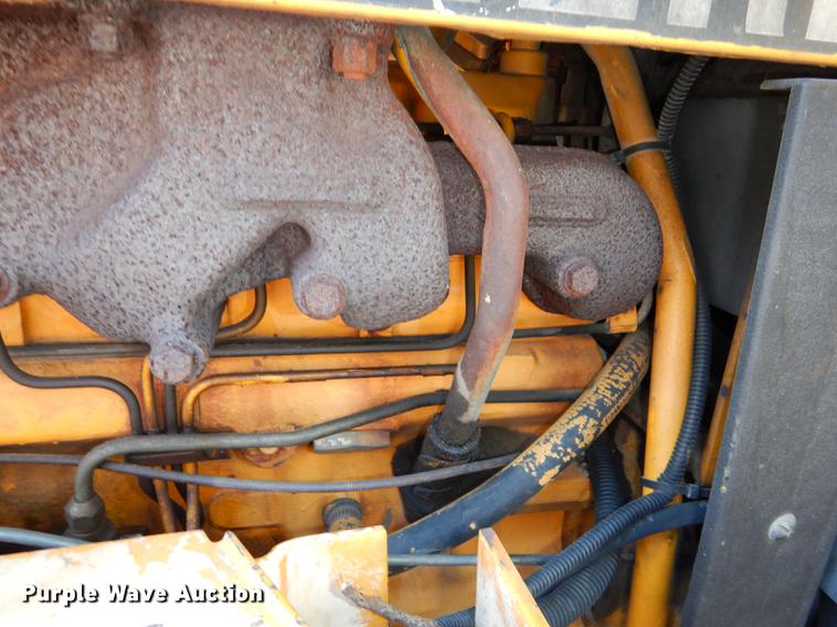 image for item J5580 John Deere 2755 tractor