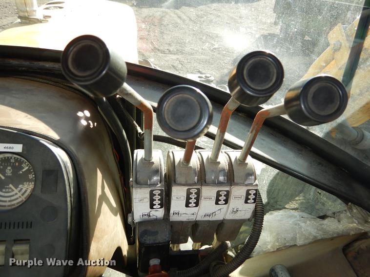 image for item J5580 John Deere 2755 tractor