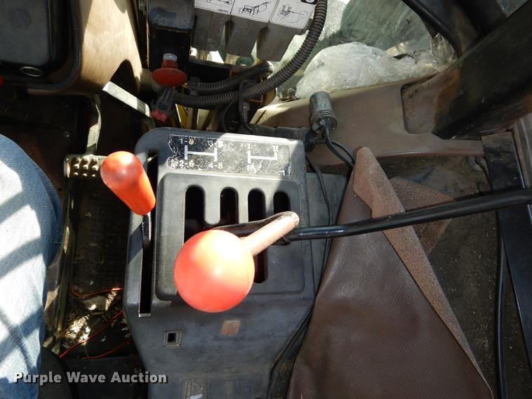 image for item J5580 John Deere 2755 tractor