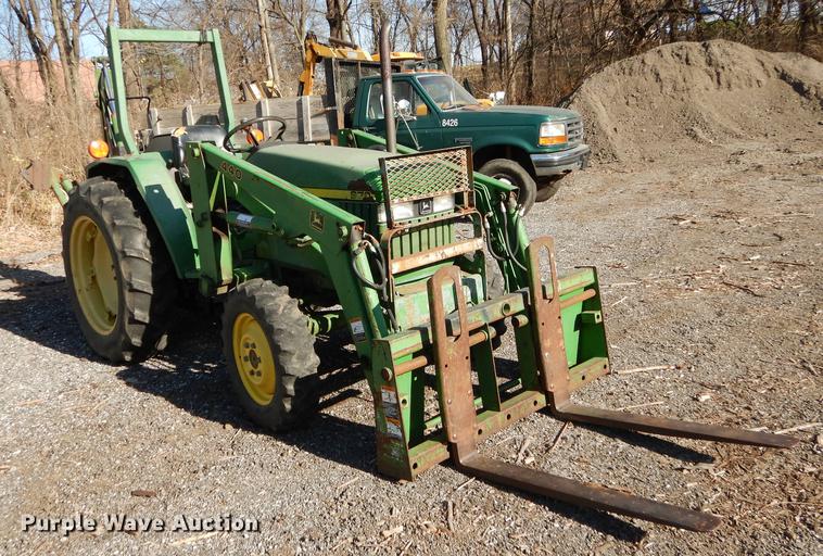 image for item J5582 1995 John Deere 970 tractor