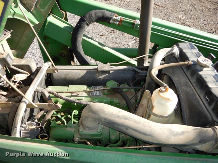 image for item J5582 1995 John Deere 970 tractor