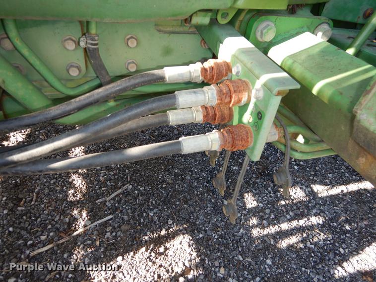 image for item J5582 1995 John Deere 970 tractor