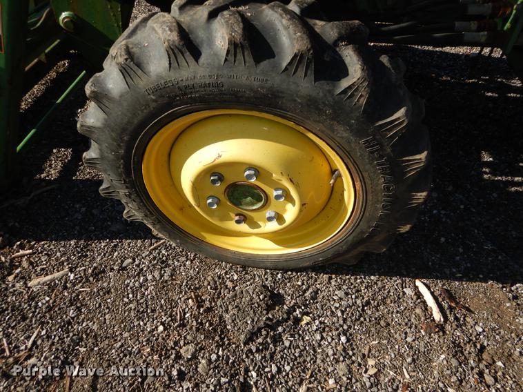 image for item J5582 1995 John Deere 970 tractor