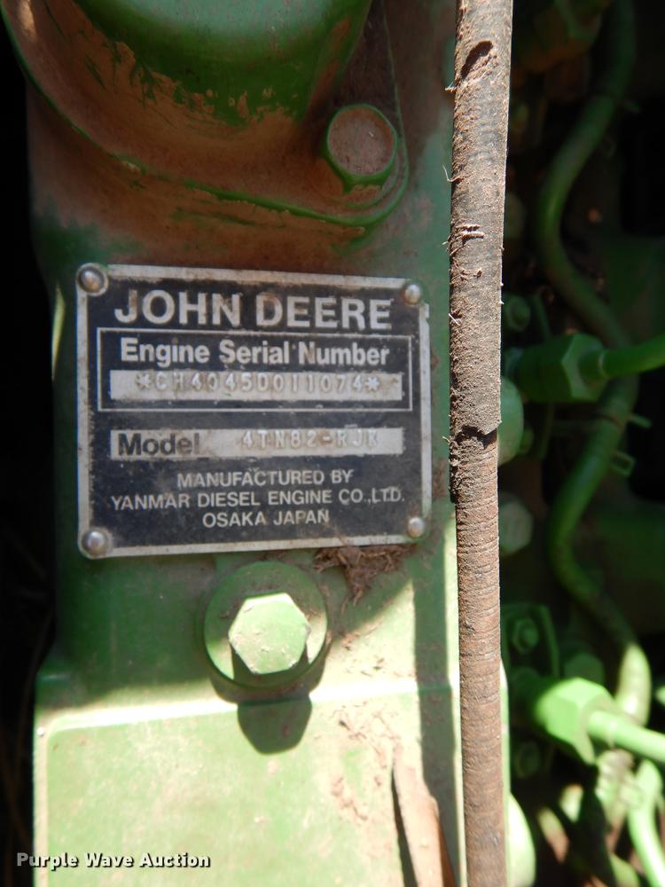 image for item J5582 1995 John Deere 970 tractor