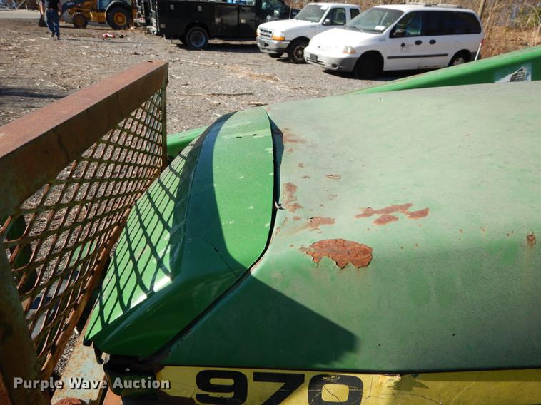 image for item J5582 1995 John Deere 970 tractor