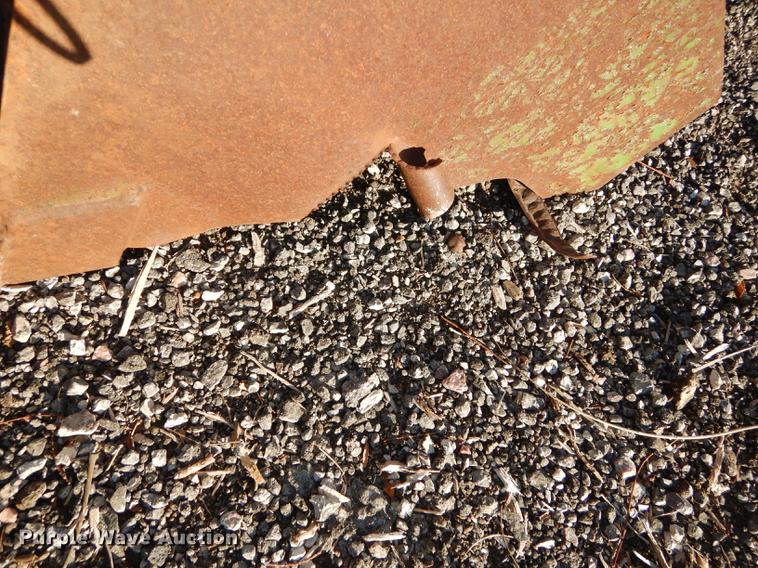 image for item J5582 1995 John Deere 970 tractor