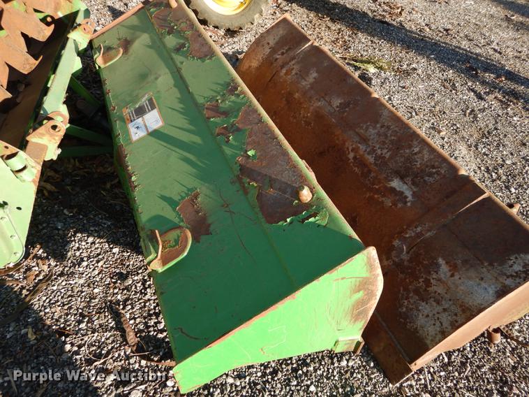 image for item J5582 1995 John Deere 970 tractor