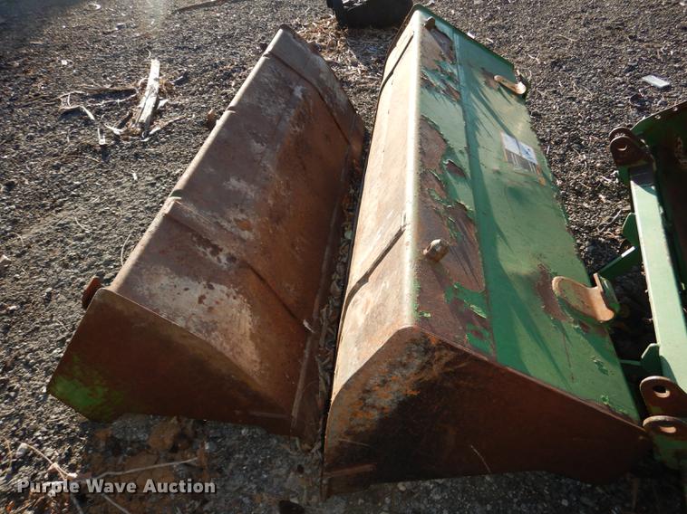 image for item J5582 1995 John Deere 970 tractor