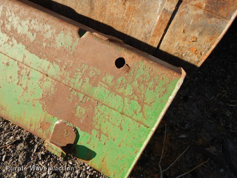 image for item J5582 1995 John Deere 970 tractor