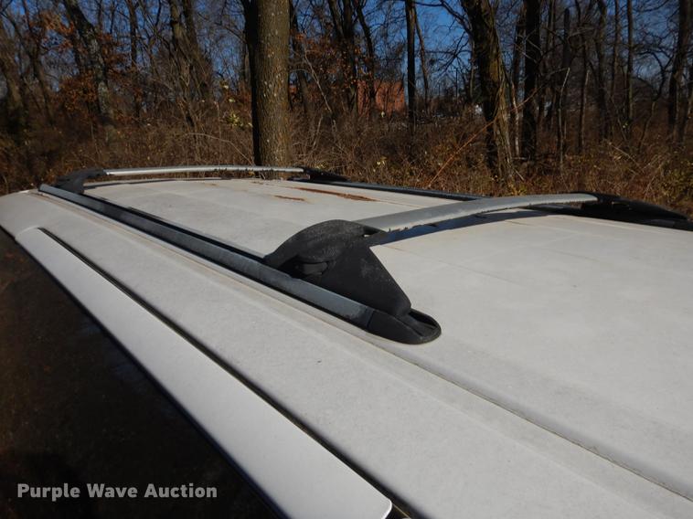 image for item J5583 2001 Ford Windstar LX van