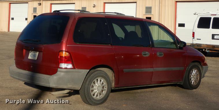 image for item J5593 2000 Ford Windstar van