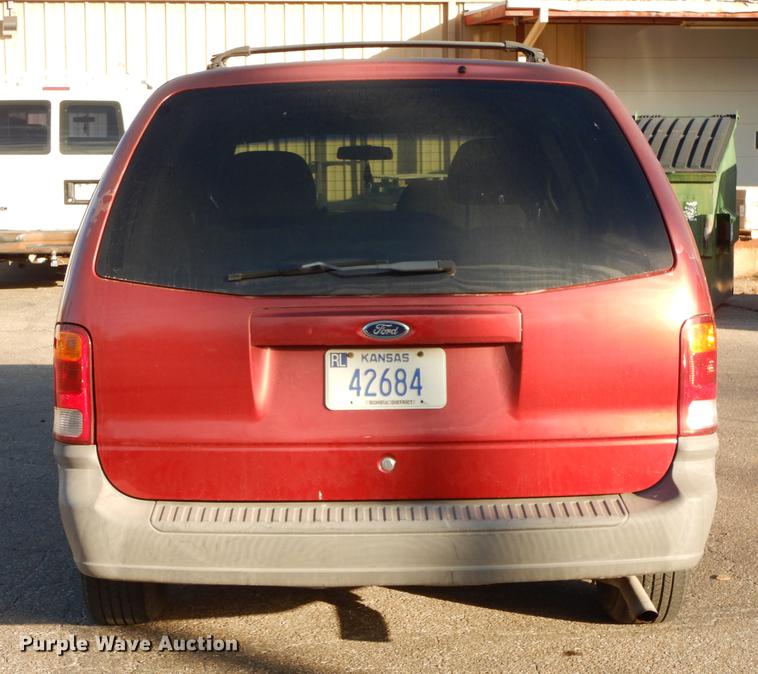 image for item J5593 2000 Ford Windstar van