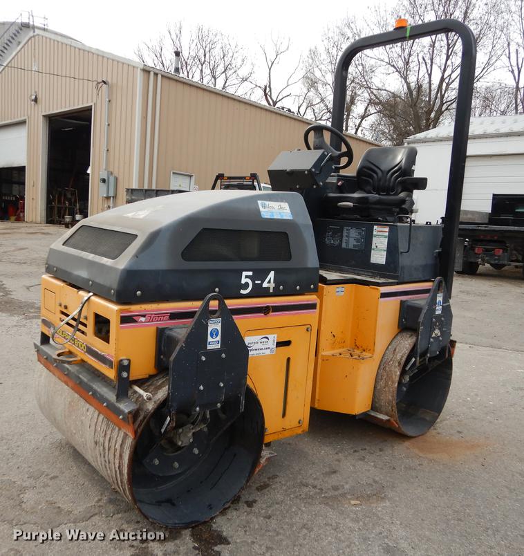 image for item J5614 Stone Wolfpac 6100 double drum roller