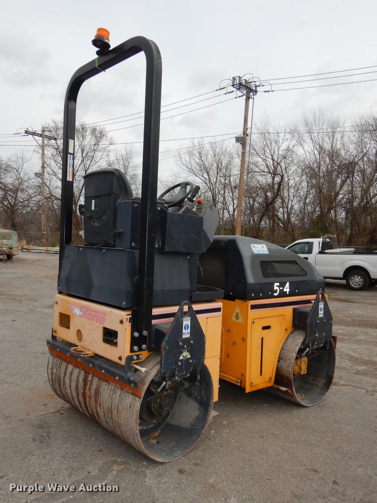 image for item J5614 Stone Wolfpac 6100 double drum roller