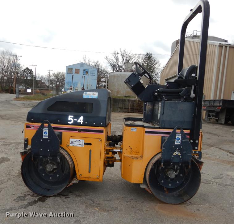 image for item J5614 Stone Wolfpac 6100 double drum roller