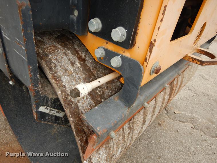 image for item J5614 Stone Wolfpac 6100 double drum roller