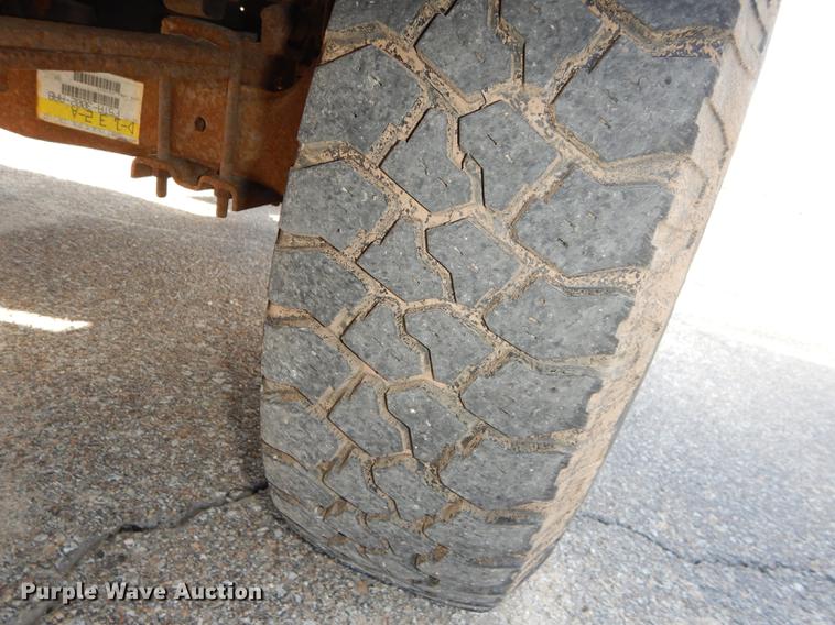 image for item J5630 1995 Ford F250 XL pickup truck