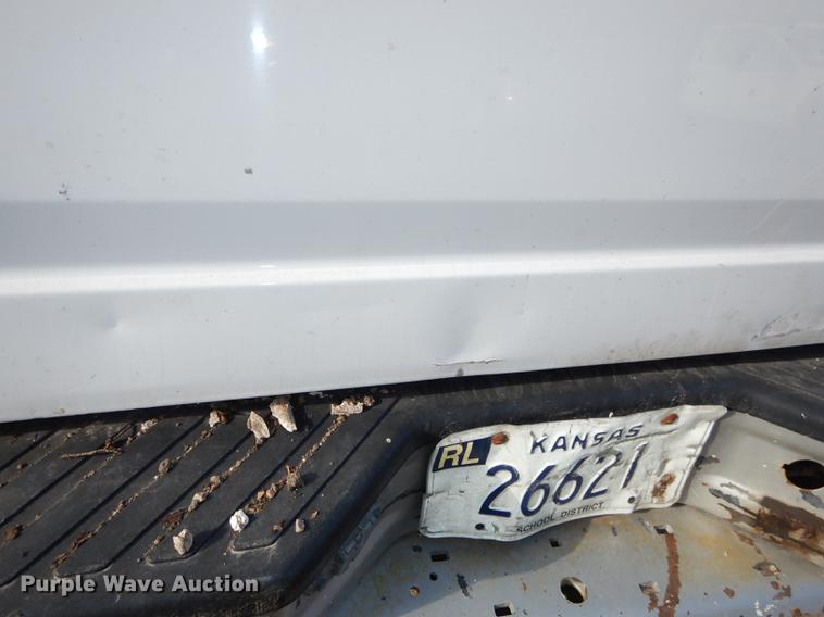 image for item J5630 1995 Ford F250 XL pickup truck