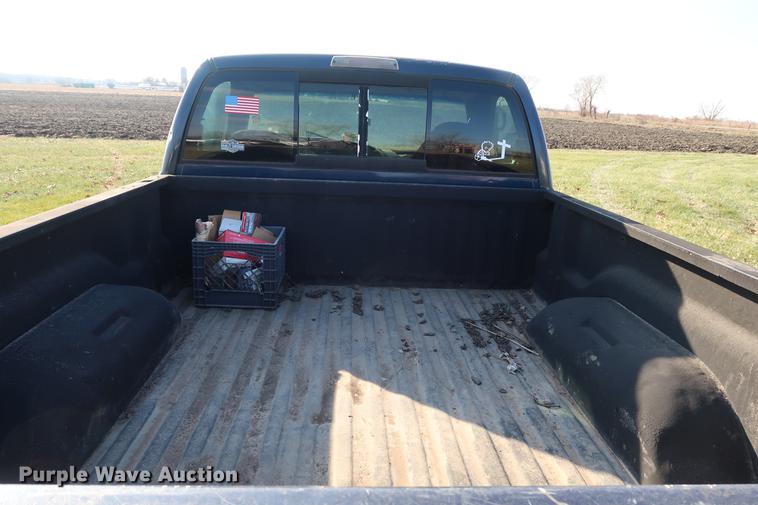 image for item AX9034 2000 Dodge Ram 1500 pickup truck