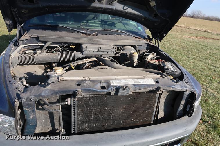 image for item AX9034 2000 Dodge Ram 1500 pickup truck