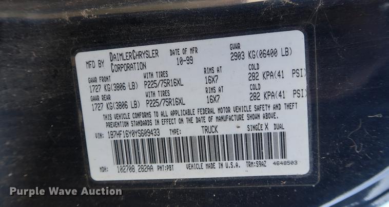 image for item AX9034 2000 Dodge Ram 1500 pickup truck