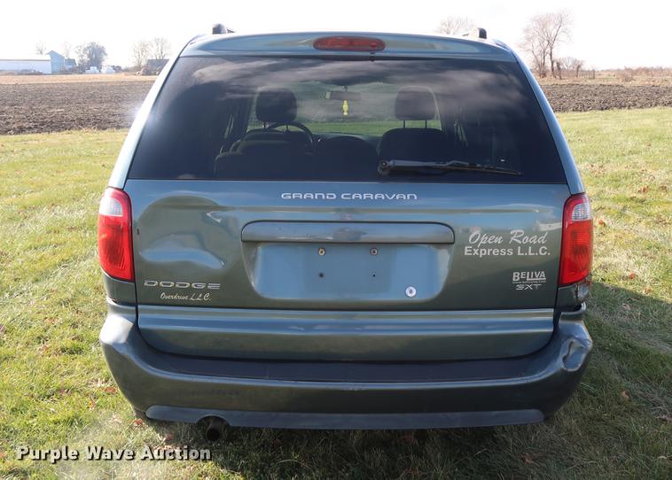 image for item AX9035 2005 Dodge Grand Caravan van
