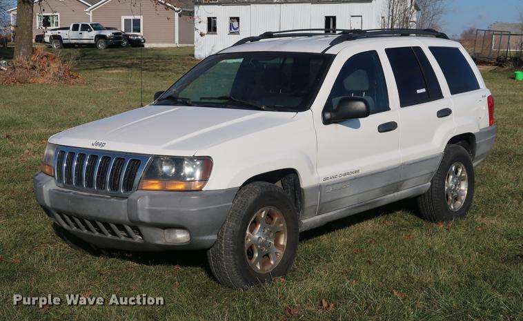 image for item AX9036 1999 Jeep Grand Cherokee SUV