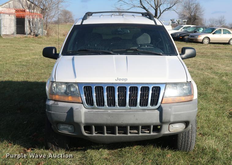 image for item AX9036 1999 Jeep Grand Cherokee SUV