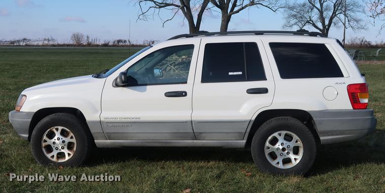 image for item AX9036 1999 Jeep Grand Cherokee SUV