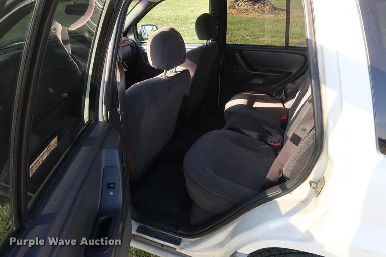 image for item AX9036 1999 Jeep Grand Cherokee SUV