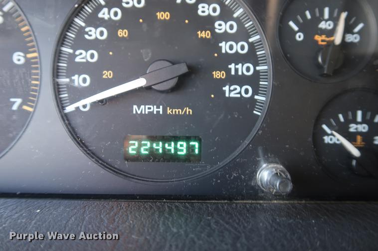 image for item AX9036 1999 Jeep Grand Cherokee SUV