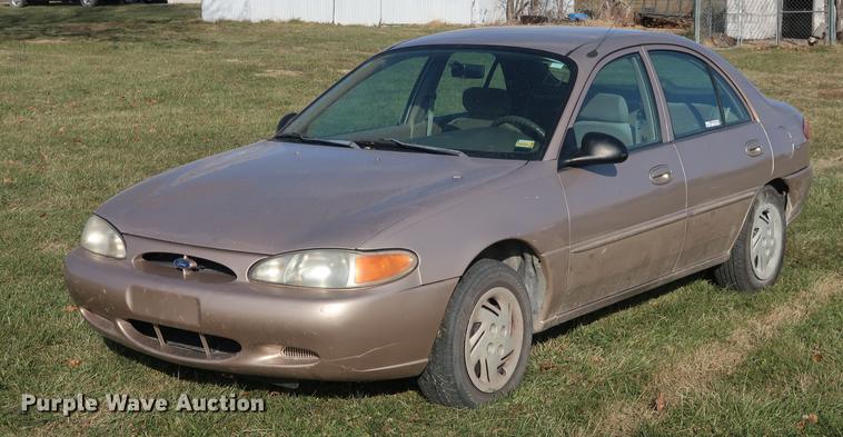 image for item AX9037 1999 Ford Escort