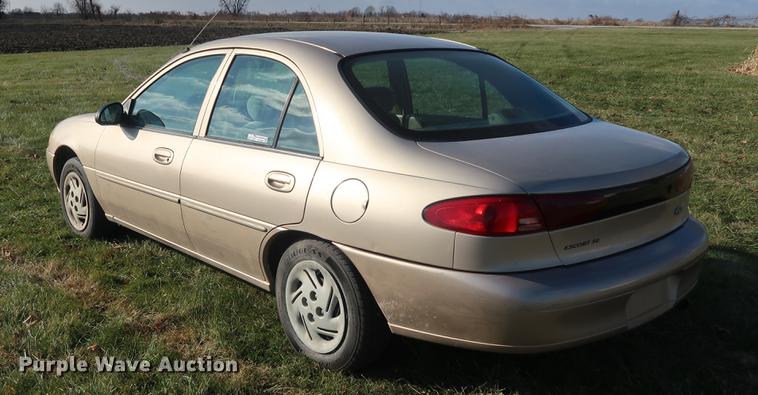 image for item AX9037 1999 Ford Escort