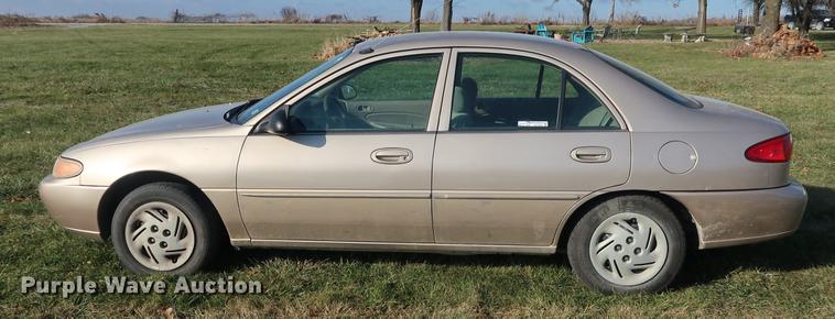 image for item AX9037 1999 Ford Escort