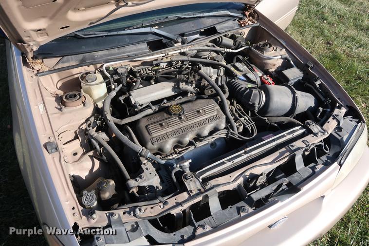 image for item AX9037 1999 Ford Escort